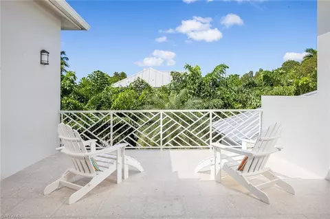 61 5th St N, Naples, FL 34102 photo 20