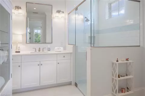 61 5th St N, Naples, FL 34102 photo 27