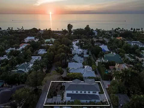215 3rd Ave N, Naples, FL 34102 photo 29