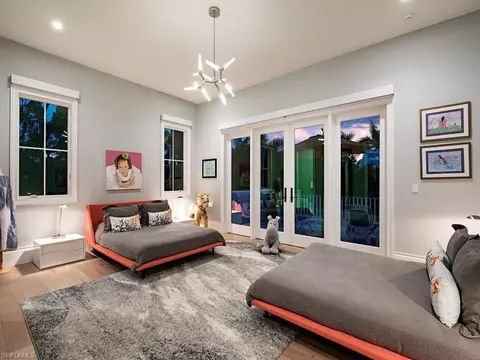 215 3rd Ave N, Naples, FL 34102 photo 21