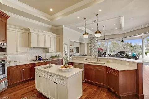 5907 Burnham Rd, Naples, FL 34119 photo 4