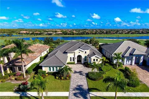 11911 Hedgestone Ct, Naples, FL 34120 photo 29