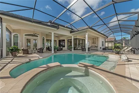 11911 Hedgestone Ct, Naples, FL 34120 photo 25