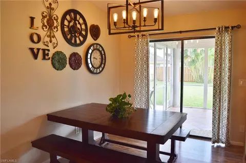 3280 Valencia Dr, Naples, FL 34120 photo 6
