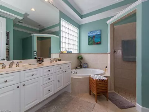 345 Steerforth Ct, Naples, FL 34110 photo 8