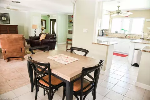 6100 Cedar Tree Ln, Naples, FL 34116 photo 3