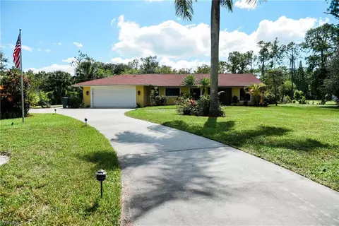 6100 Cedar Tree Ln, Naples, FL 34116 photo 1