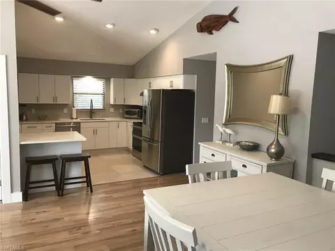 759 Glendale Ave, Naples, FL 34110 photo 8