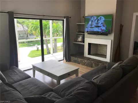 759 Glendale Ave, Naples, FL 34110 photo 3