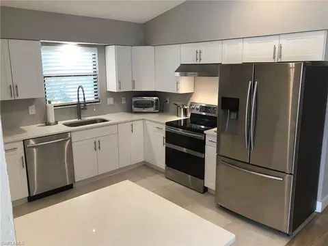 759 Glendale Ave, Naples, FL 34110 photo 6