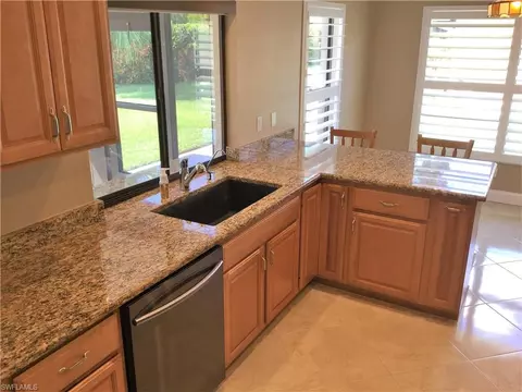 115 Marseille Dr, Naples, FL 34112 photo 8