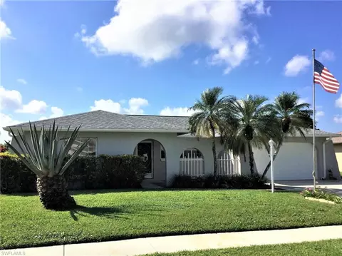 115 Marseille Dr, Naples, FL 34112 photo 1