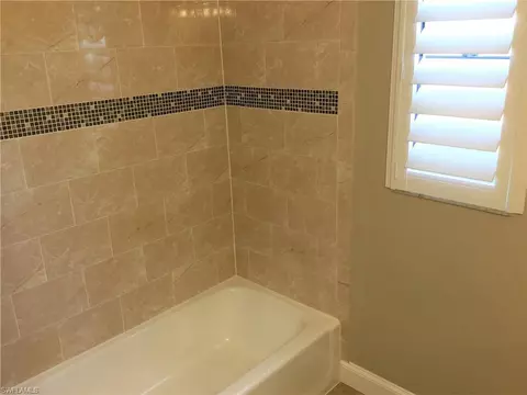 115 Marseille Dr, Naples, FL 34112 photo 17