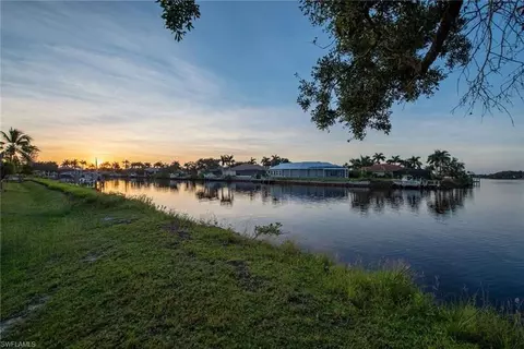 148 Venus Cay, Naples, FL 34114 photo 10