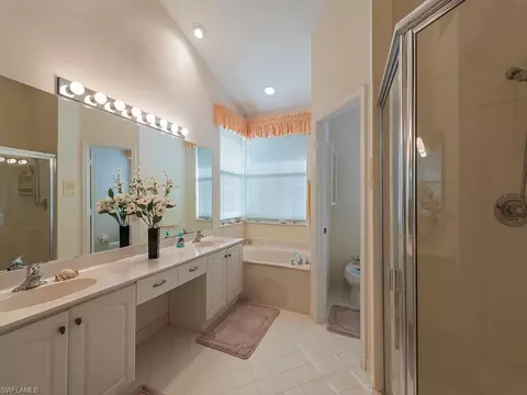 6891 Compton Ln S, Naples, FL 34104 photo 8