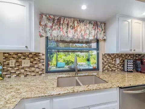 116 Marseille Dr, Naples, FL 34112 photo 10