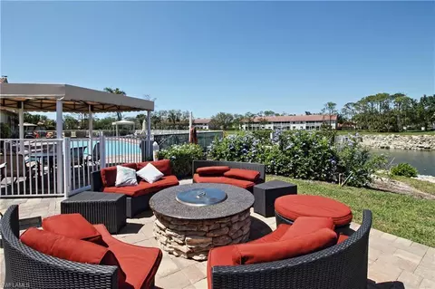 846 Glen Eagle Blvd, Naples, FL 34104 photo 32