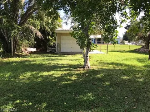 150 3rd St, Naples, FL 34113 photo 2