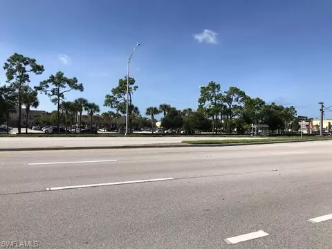 150 3rd St, Naples, FL 34113 photo 27