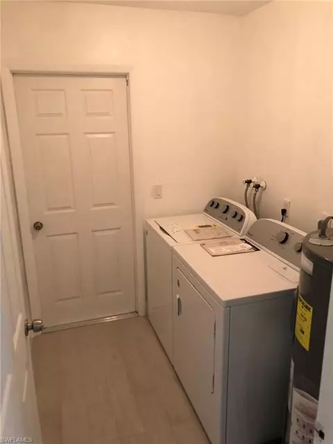 229 Madison Dr, Naples, FL 34110 photo 16