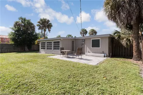 1343 Brookside Dr, Naples, FL 34104 photo 9
