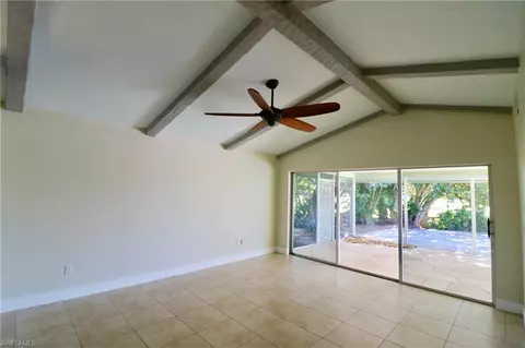 184 Briarcliff Ln, Naples, FL 34113 photo 9