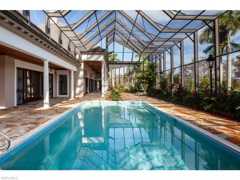 4555 Silver Fox Dr, Naples, FL 34119 photo 2