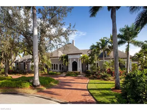 4555 Silver Fox Dr, Naples, FL 34119 photo 1