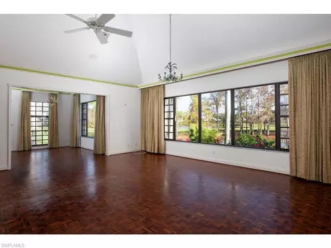 4555 Silver Fox Dr, Naples, FL 34119 photo 8