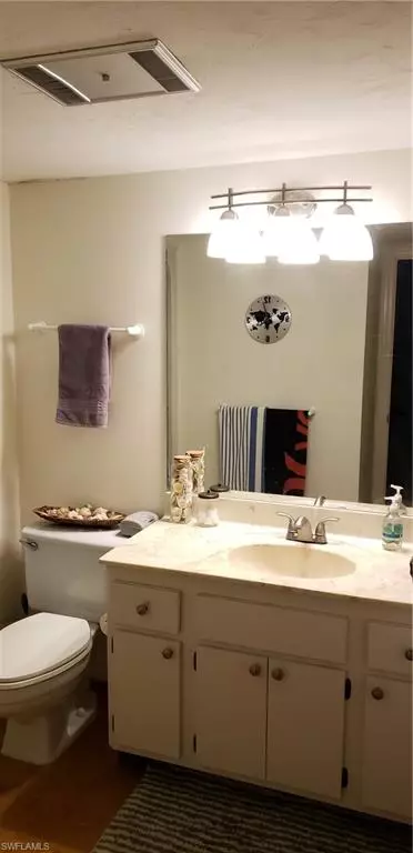 105 Georgetown Blvd, Naples, FL 34112 photo 8