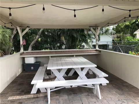 105 Georgetown Blvd, Naples, FL 34112 photo 11