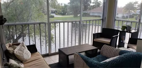 105 Georgetown Blvd, Naples, FL 34112 photo 2