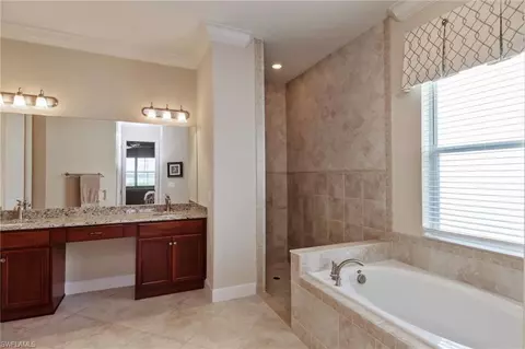 9372 Marble Stone Dr, Naples, FL 34120 photo 12
