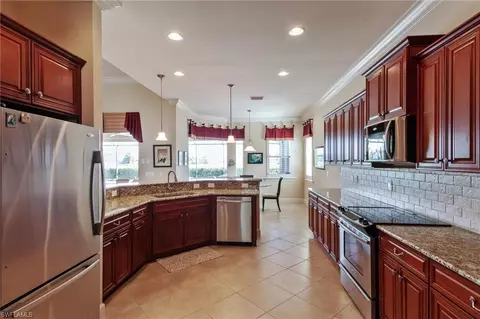 9372 Marble Stone Dr, Naples, FL 34120 photo 5