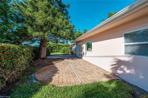 313 Burning Tree Dr, Naples, FL 34105 photo 14