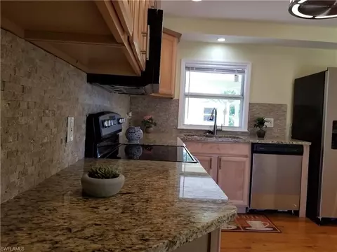 5322 Catts St, Naples, FL 34113 photo 5
