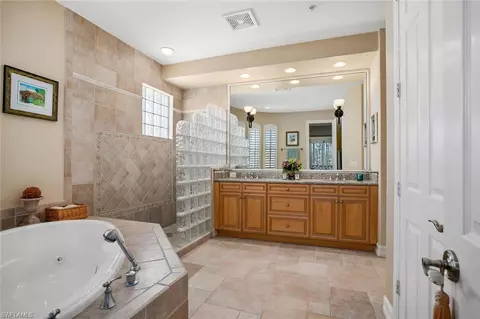 2866 Castillo Ct #103, Naples, FL 34109 photo 23