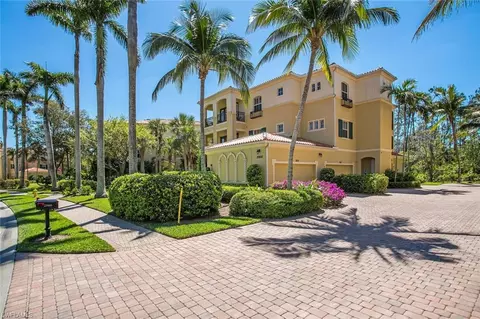 2866 Castillo Ct #103, Naples, FL 34109 photo 1