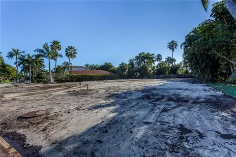 720 Willowhead Dr, Naples, FL 34103 photo 7