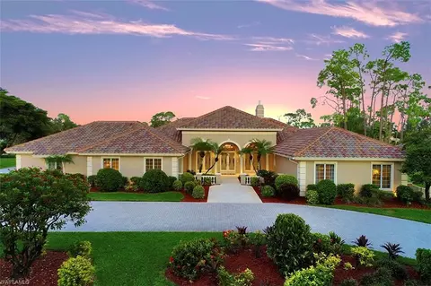 12924 Coco Plum Ln, Naples, FL 34119 photo 1