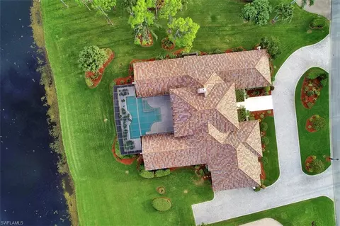 12924 Coco Plum Ln, Naples, FL 34119 photo 5