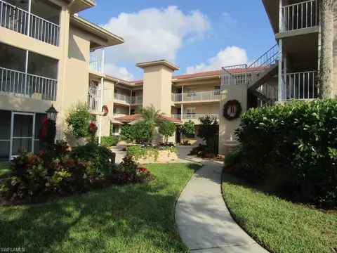 1051 Foxfire Ln #107, Naples, FL 34104 photo 21