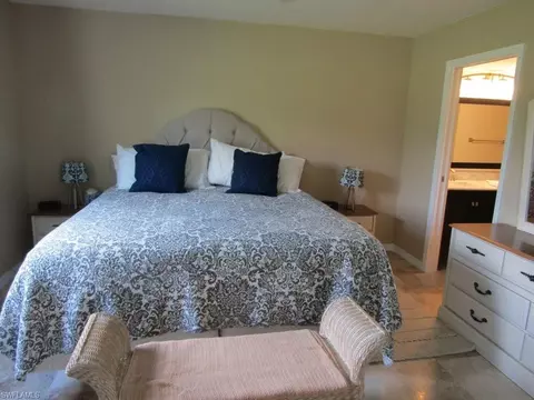 1051 Foxfire Ln #107, Naples, FL 34104 photo 14