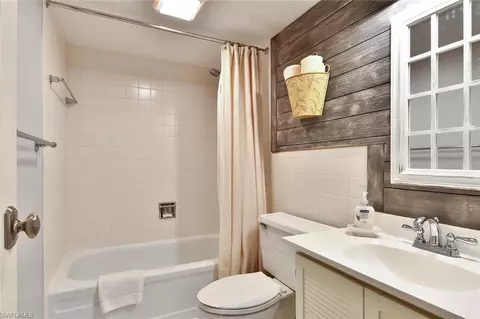 1900 Alamanda Dr #107, Naples, FL 34102 photo 19