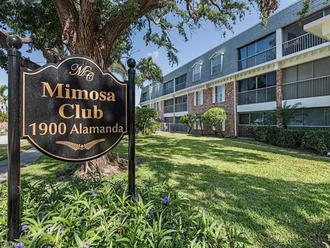1900 Alamanda Dr #107, Naples, FL 34102 photo 24