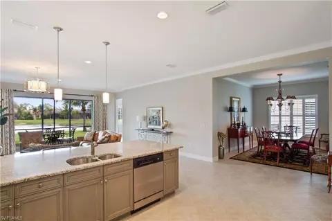 3204 Pacific Dr, Naples, FL 34119 photo 14
