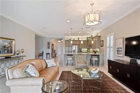 3204 Pacific Dr, Naples, FL 34119 photo 9