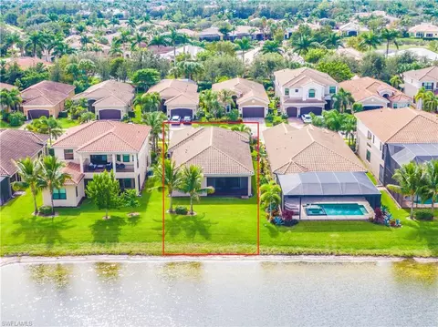 3204 Pacific Dr, Naples, FL 34119 photo 4