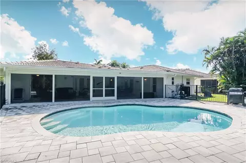 4875 West Blvd, Naples, FL 34103 photo 2