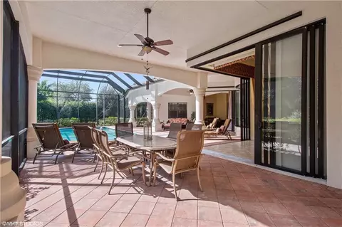 934 Tivoli Ct, Naples, FL 34104 photo 10